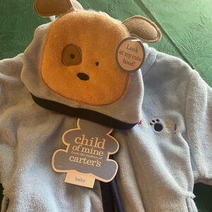 Carters Bath Robe size 0-9 months new with tags